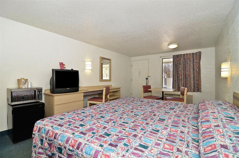 Mentor Home Inn And Suites Extérieur photo