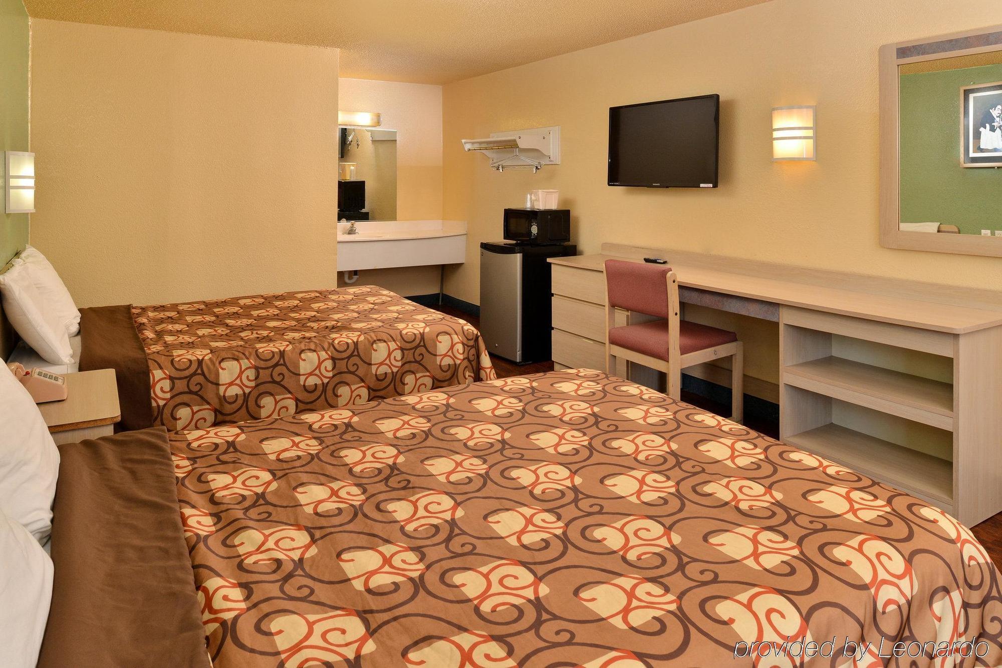 Mentor Home Inn And Suites Extérieur photo